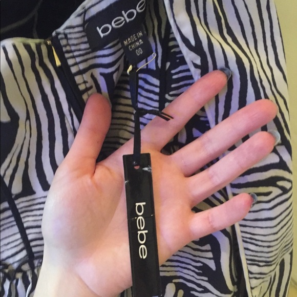 **SOLD**Bebe Reversible Strapless Dress - Picture 9 of 15